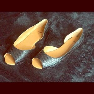 Open toed H&M flats